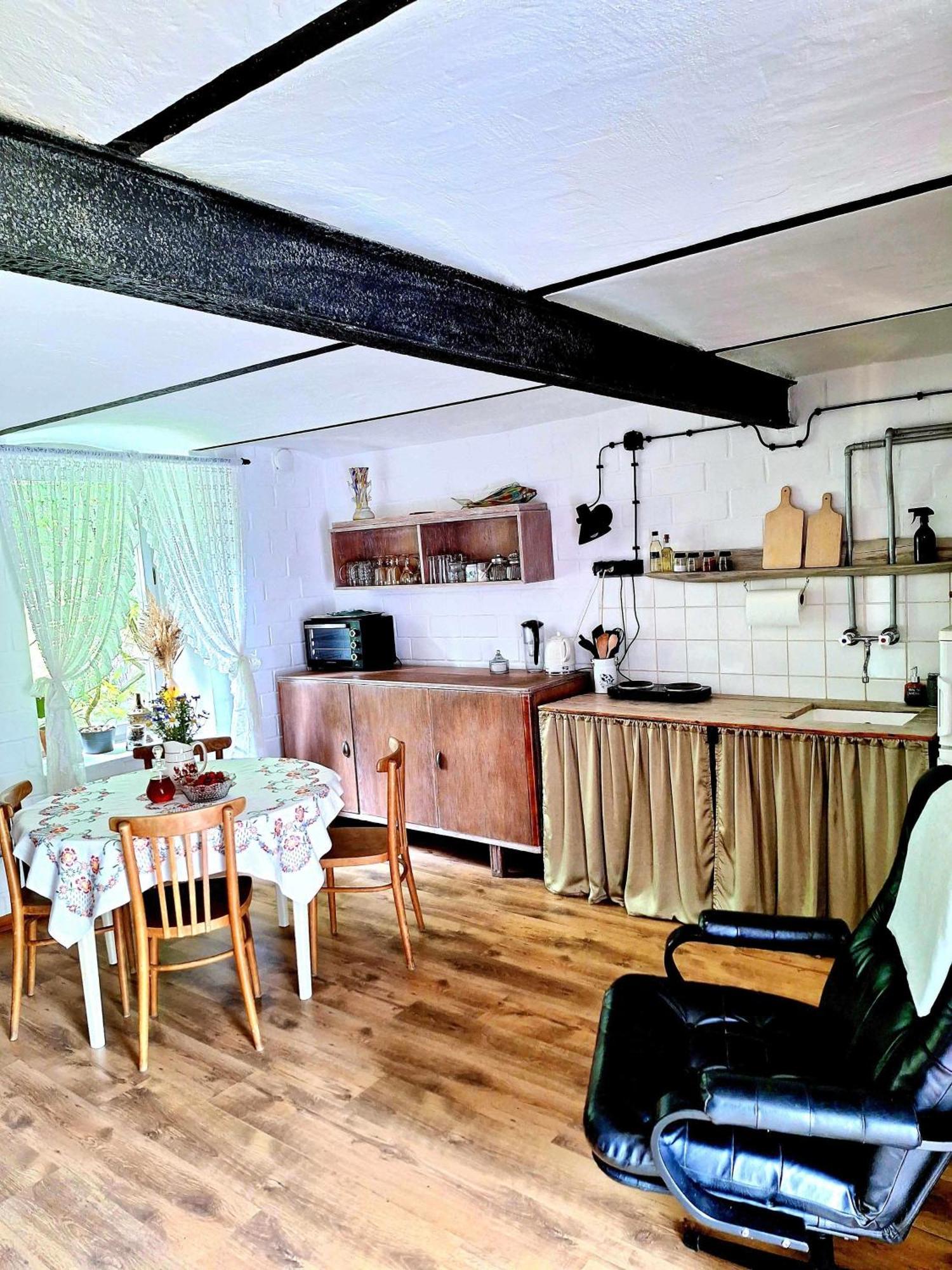 Zielona Samotnia Appartement Czaplinek Buitenkant foto